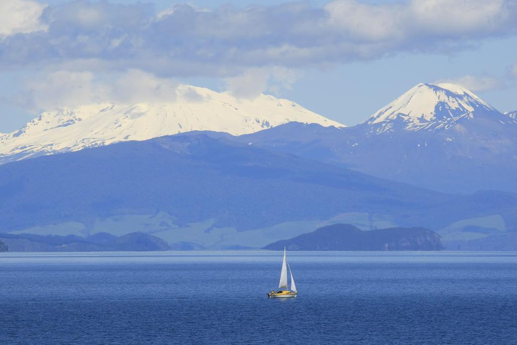 The Flying Trout Boutique Lodge Lago Lago Taupo Exterior foto