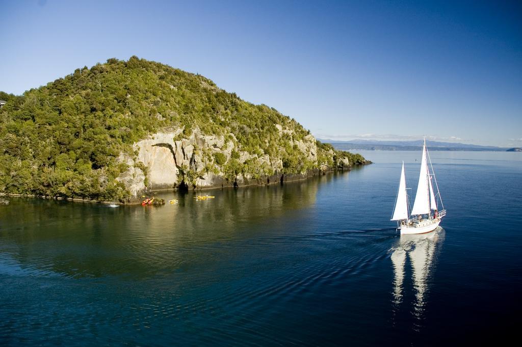 The Flying Trout Boutique Lodge Lago Lago Taupo Exterior foto