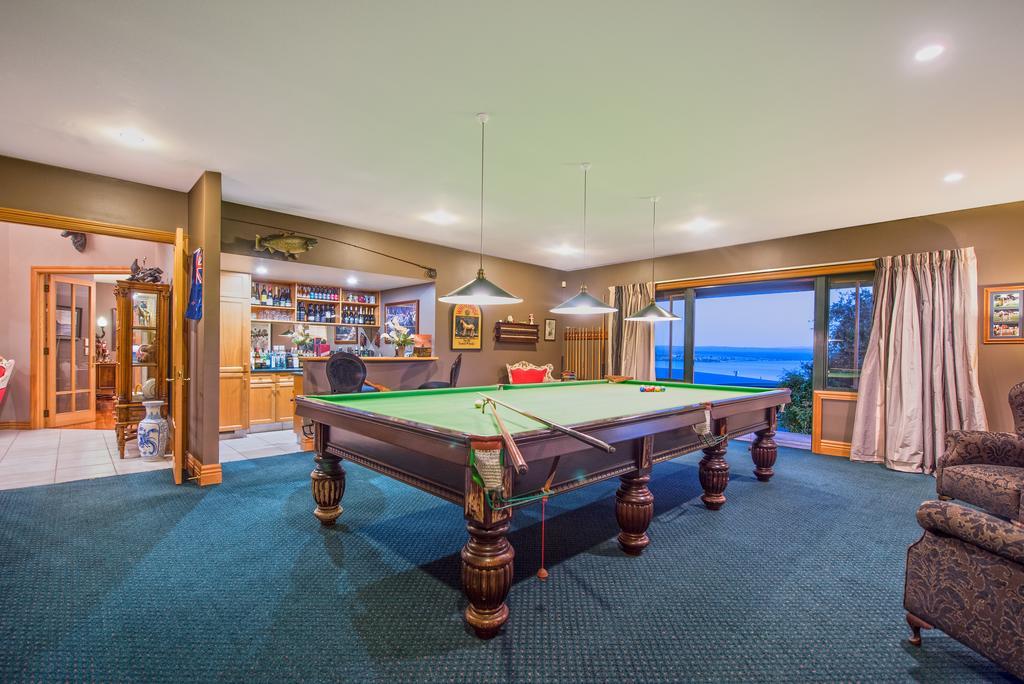 The Flying Trout Boutique Lodge Lago Lago Taupo Exterior foto